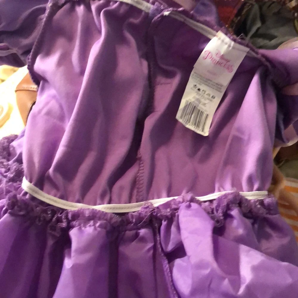 Disney Princess Rapunzel dress 4-6/purple w/ pink ribbon trim/sparkly overskirt